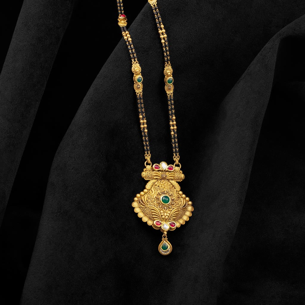 Jadtar on sale gold mangalsutra