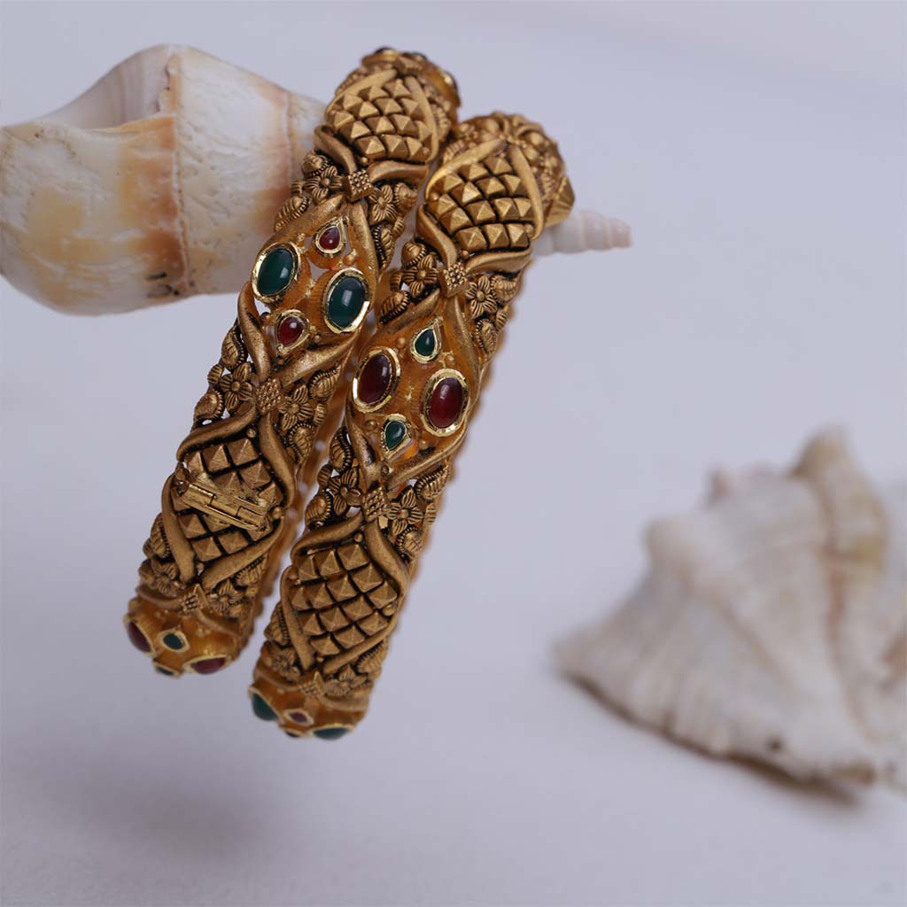 22k Jadtar Bangles JG-1901-3028