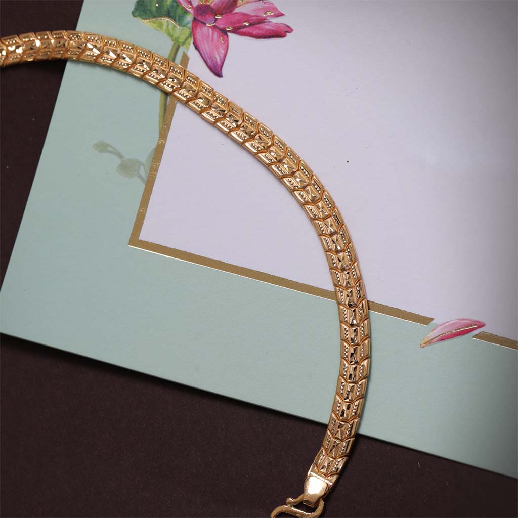 Jewelegance (@myjewelegance) • Instagram photos and videos | Gold jewelry  prom, Diamond bracelet design, Gold bangles design